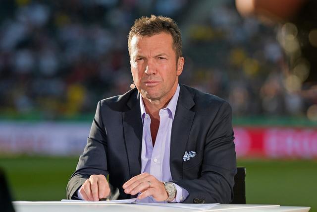 门德斯：萨福诺夫表现拯救了球队，为俱乐部创造历史感到自豪（门德斯：萨福诺夫力挽狂澜，我为俱乐部的历史性突破自豪）