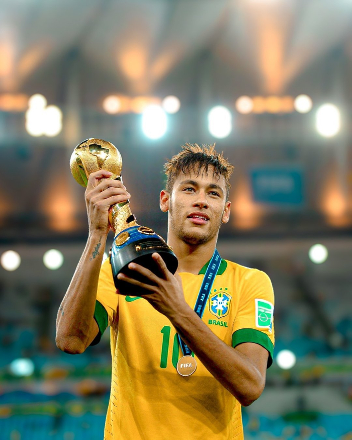 谭龙效力亚泰8年陪球队降级又冲超，如今再次跟随球队降级（谭龙八年亚泰生涯，历经降级与冲超，如今再度随队降级）