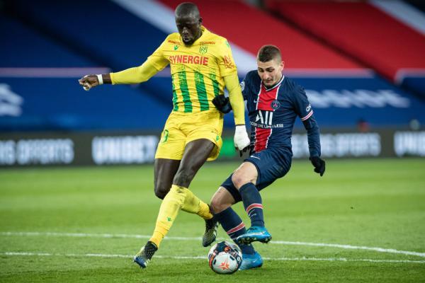 德天空：弗里克钦点，多特后卫雷尔森接近冬窗加盟巴萨（德天空：弗里克点将，多特后卫雷尔森冬窗接近转会巴萨）