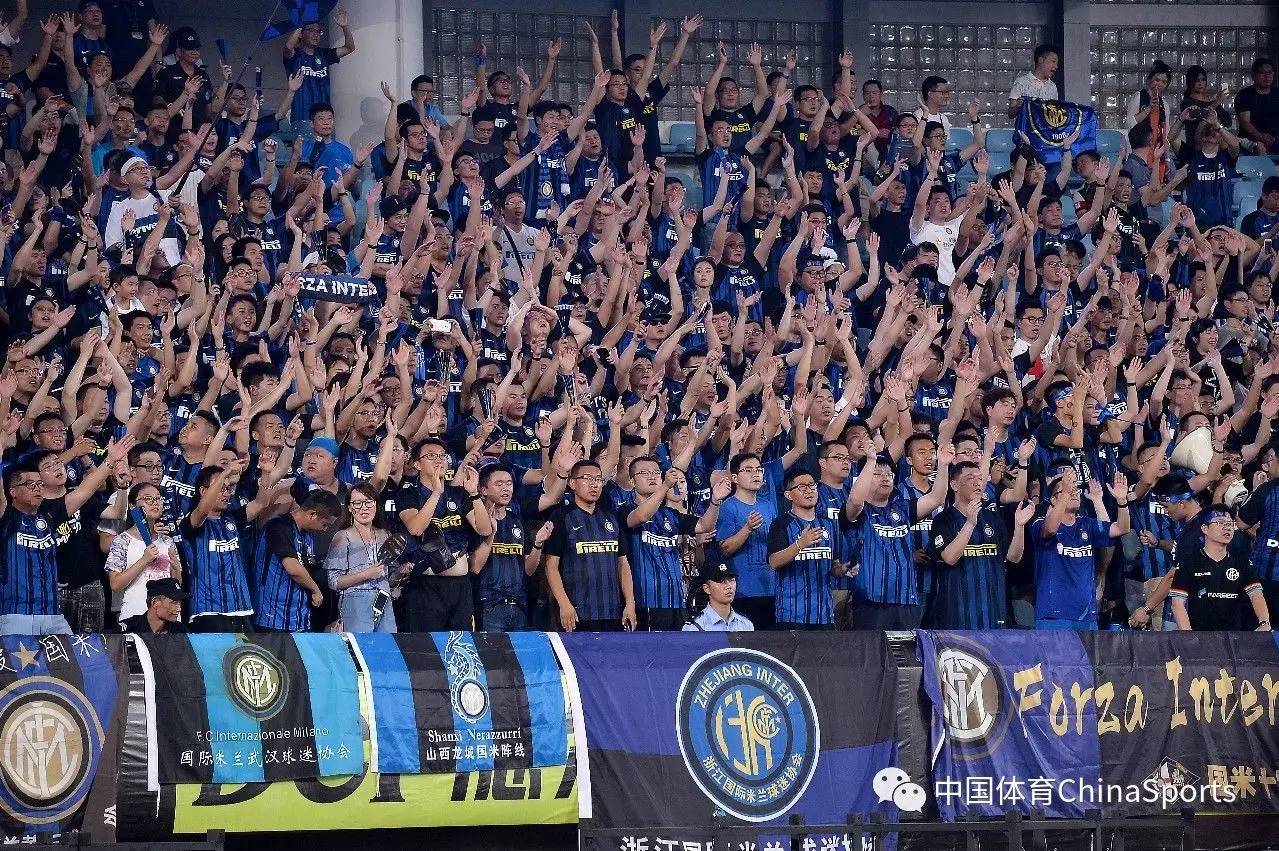 英超：利物浦客场3-2击败伯恩茅斯（英超：利物浦客场3-2力克伯恩茅斯）