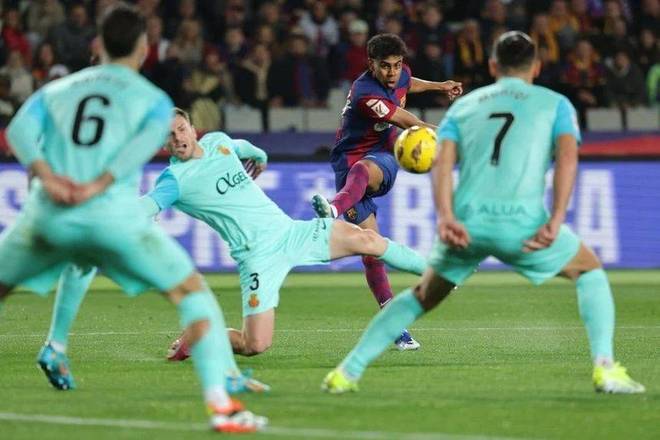 巴西甲战报：埃雷拉1射1传，福塔雷萨3-2战胜巴伊亚（巴甲赛况：埃雷拉传射建功，福塔雷萨3比2力克巴伊亚）